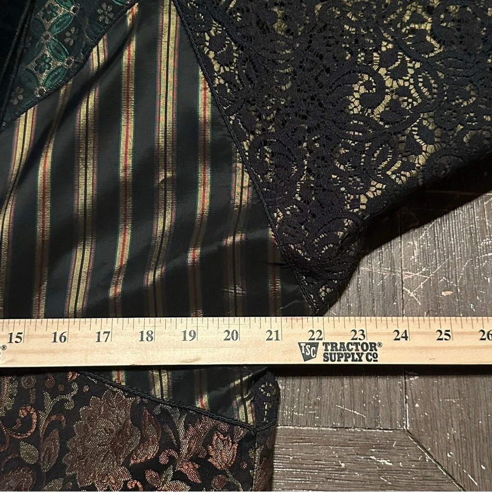 VTG Susan Bristol Patchwork Blazer Jacket Size S Mixed Media Velvet Lace Brocade